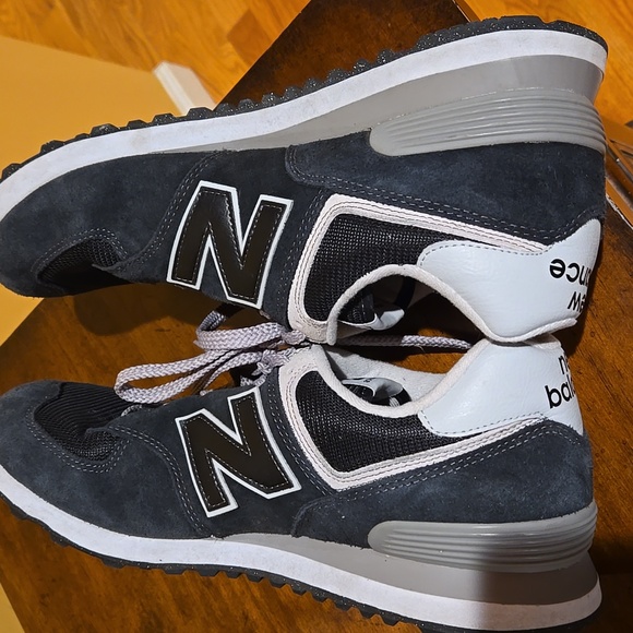 New Balance Men's Classic 574 Blue and White Sneakers Size 13 - Picture 5 of 8